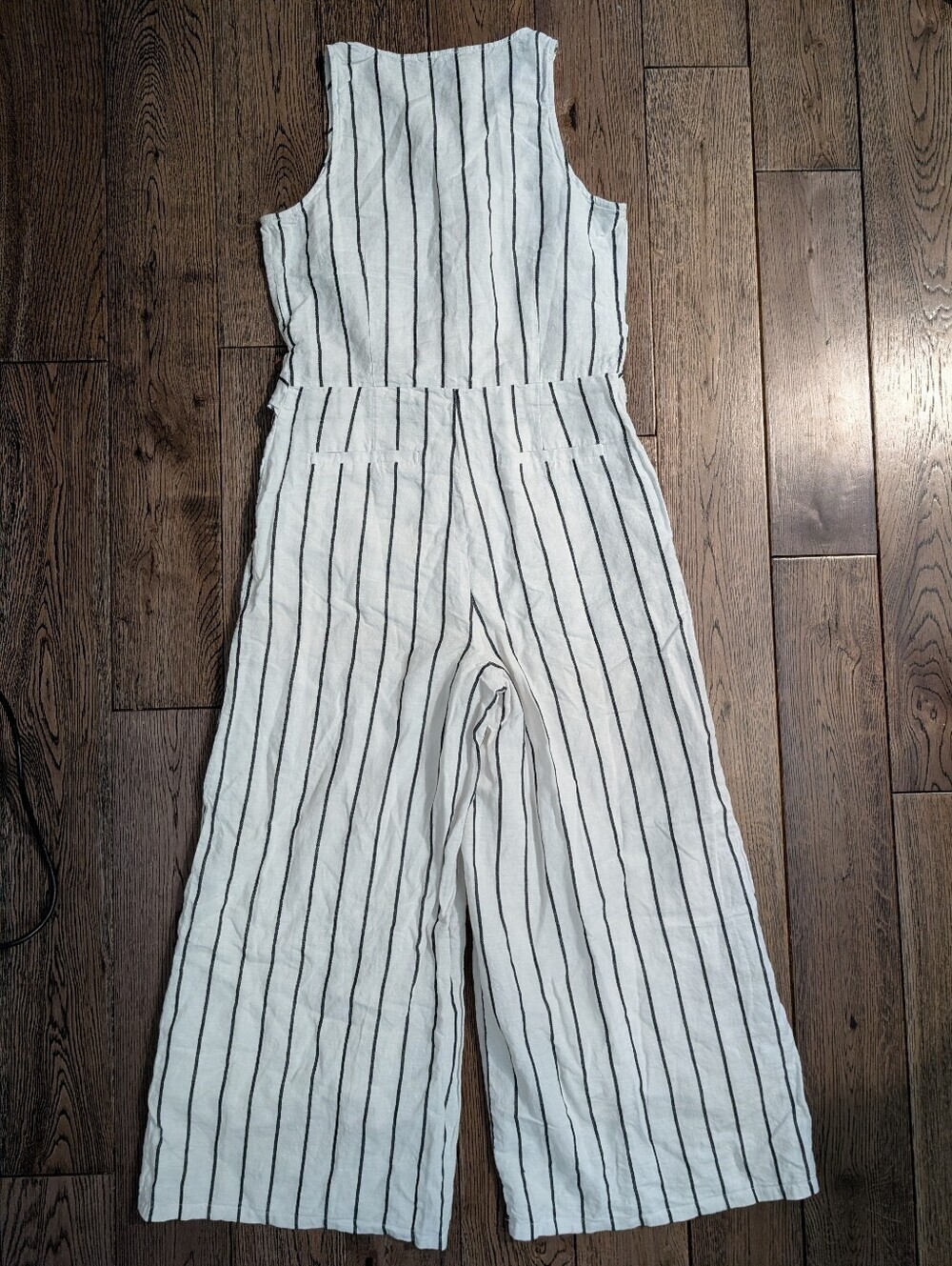 Banana Republic Linen Blend Striped Sleeveless Tie Waist Jumpsuit Romper - Picture 4 of 8